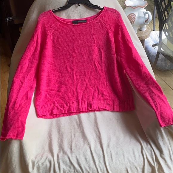 360Cashmere Hot Pink Cropped Sweater NeverUsed